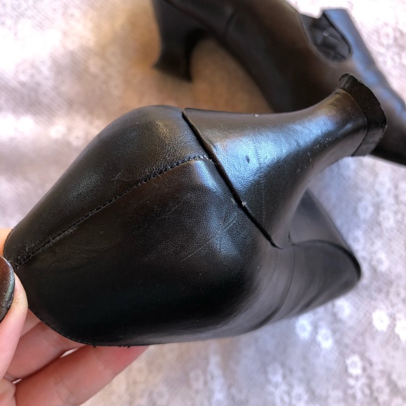 Vintage Black High Heels - Picture 4 of 13